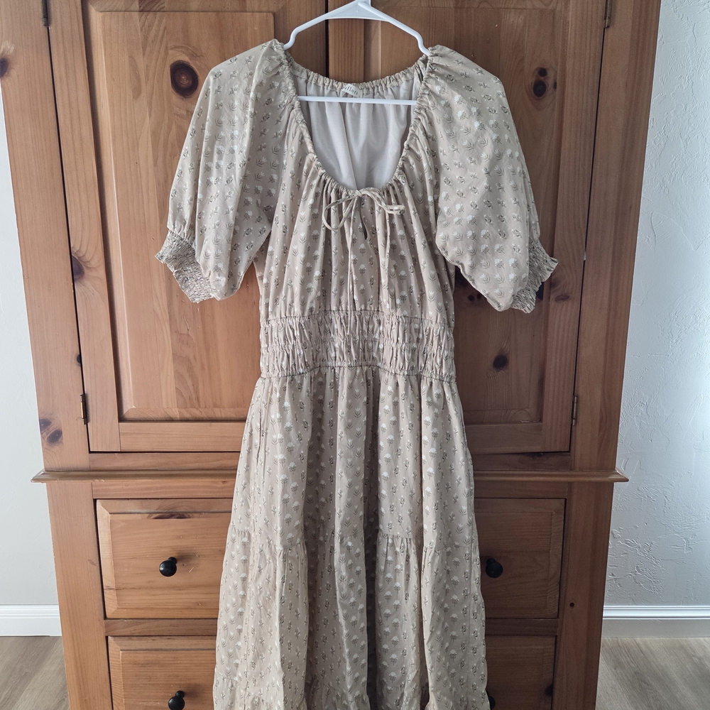 Neuflora Odessa Beige Floral Tiered Dress